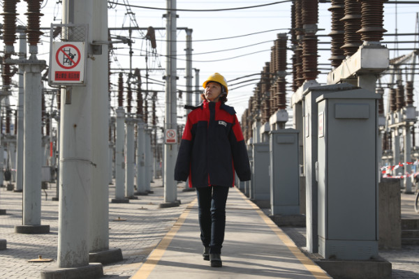 烏海電業(yè)局變電管理處：抗疫路上，與“莉”同行