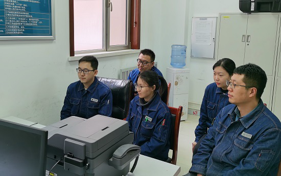 國網劉家峽水電廠“青工夜?！遍_講啦