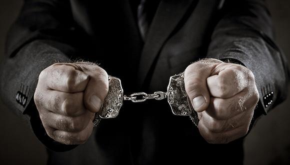 重磅！上海電氣董事長鄭建華被查！80億財(cái)務(wù)黑洞成謎，原副總裁3個(gè)月前落馬！