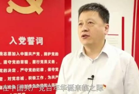 周群任中國電氣裝備集團(tuán)有限公司黨委副書記、董事，提名為中國電氣裝備集團(tuán)有限公司總經(jīng)理人選