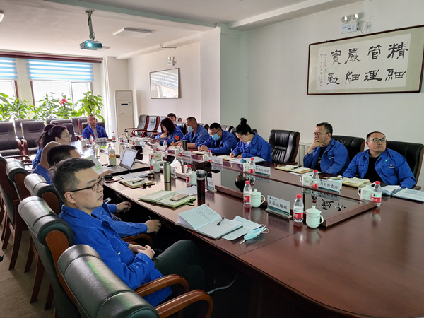 烏海市千里山供電分公司開展班組定級，提升班組管理