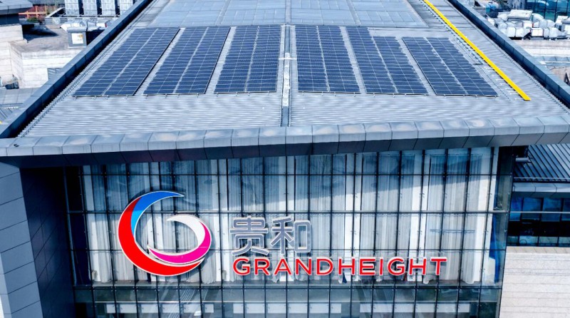 1.2MW！山東商業(yè)綜合體屋頂光伏發(fā)電項(xiàng)目并網(wǎng)發(fā)電