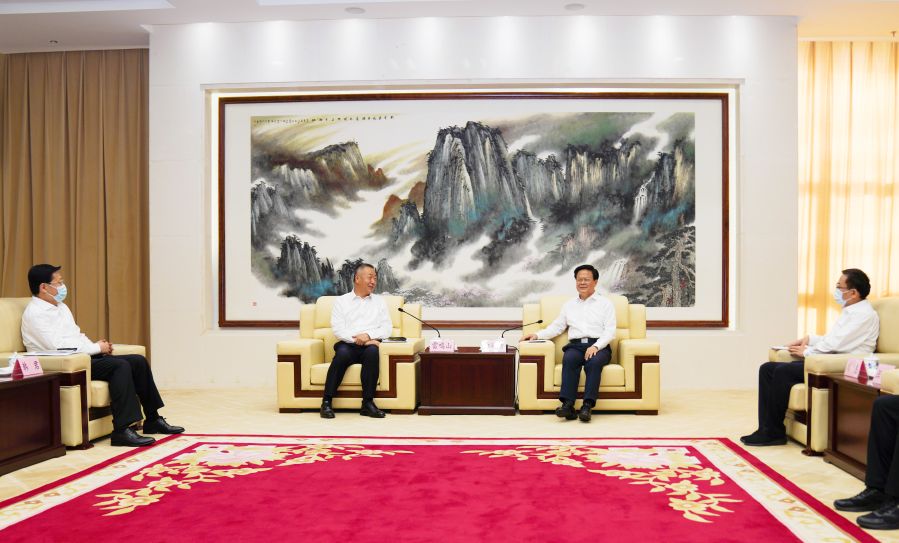 雷鳴山、韓君拜會(huì)安徽省委書(shū)記鄭柵潔