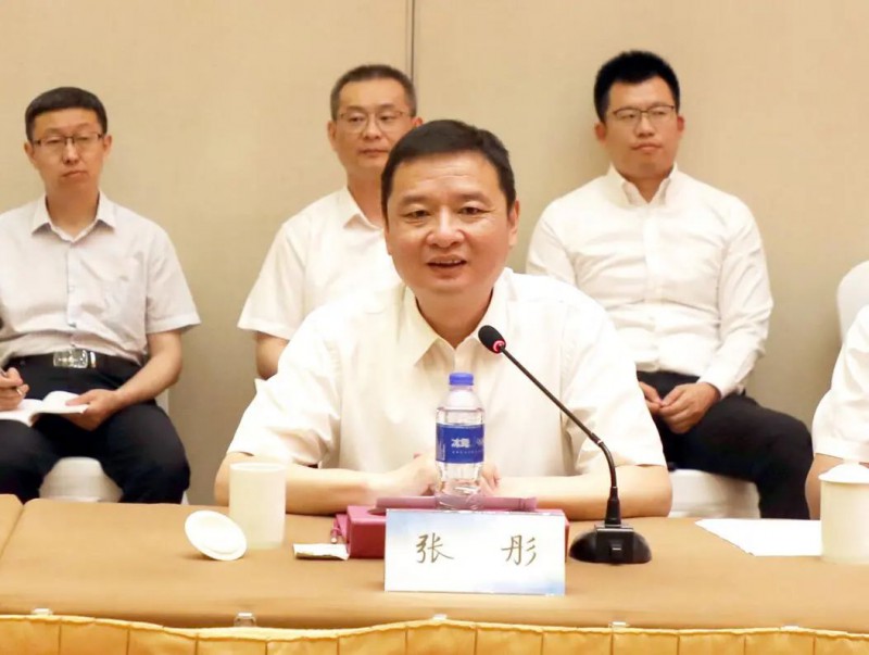 協(xié)鑫、徐工聯(lián)手！布局新能源