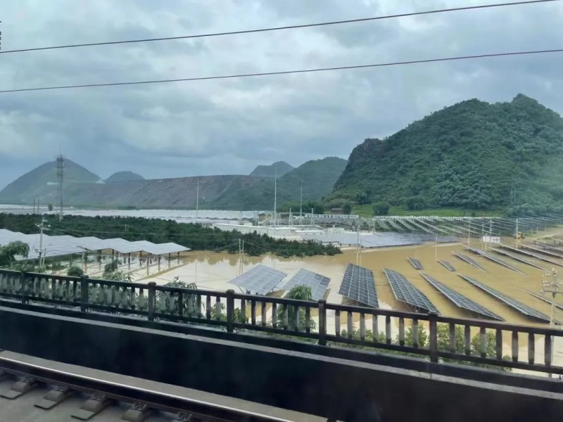 地面電站秒變漂浮電站，又一光伏電站被水淹！