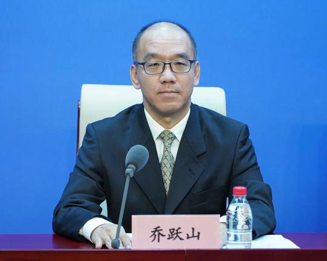 工信部：面向5G通信、新能源等領(lǐng)域 加快關(guān)鍵技術(shù)研發(fā)及產(chǎn)業(yè)化