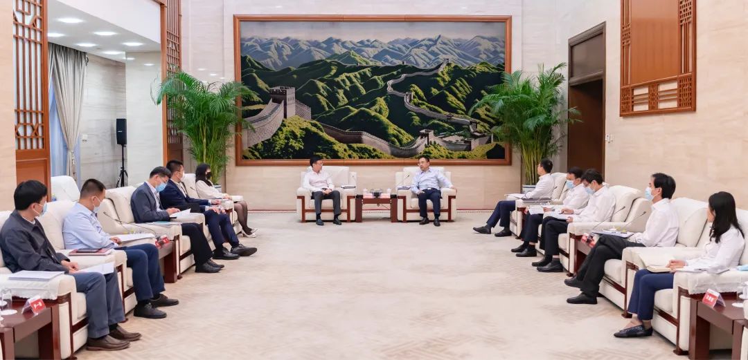 鄒磊會(huì)見(jiàn)北京市西城區(qū)委副書記、代區(qū)長(zhǎng)劉東偉