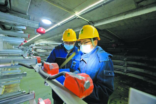 銀川供電公司：“臨近春節(jié)，保障居民安全可靠用電更是頭等大事”