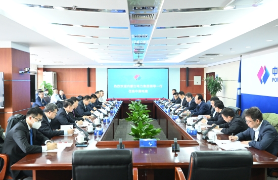 中國電建黨委書記、董事長丁丁焰章與內(nèi)蒙古電力集團黨委書記、董事長賈振國會談