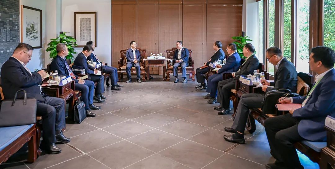 大唐集團黨組書記、董事長鄒磊與海南省副省長倪強會談