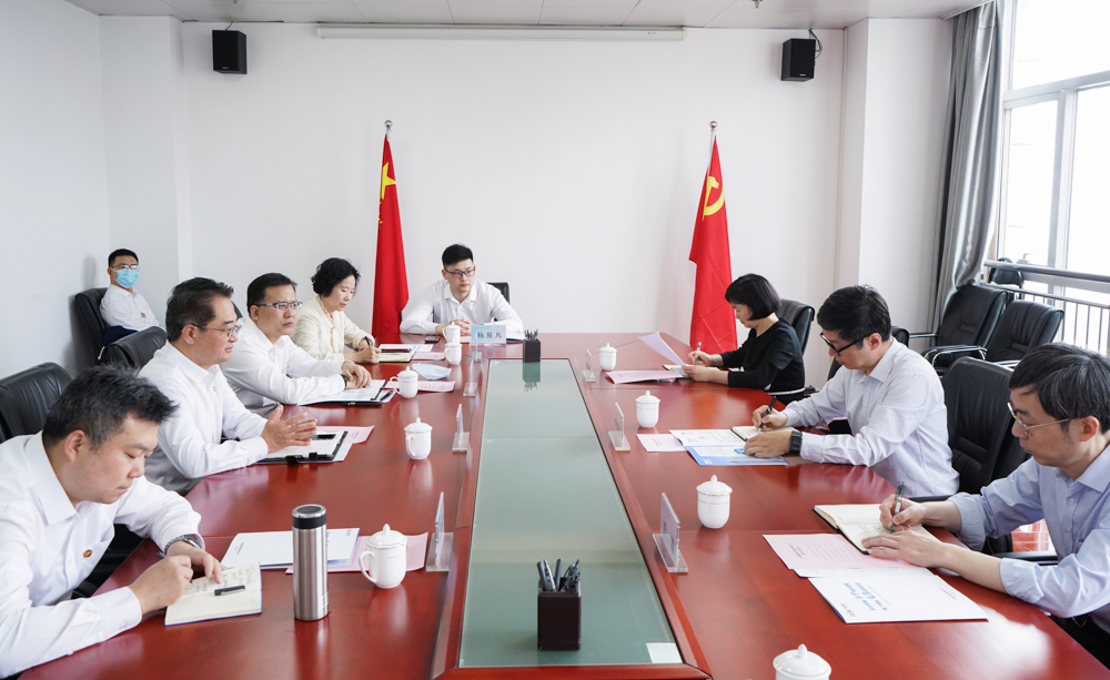中國能建黨委常委、副總經理吳云與國家能源局華中監(jiān)管局黨組書記、局長任育之會談