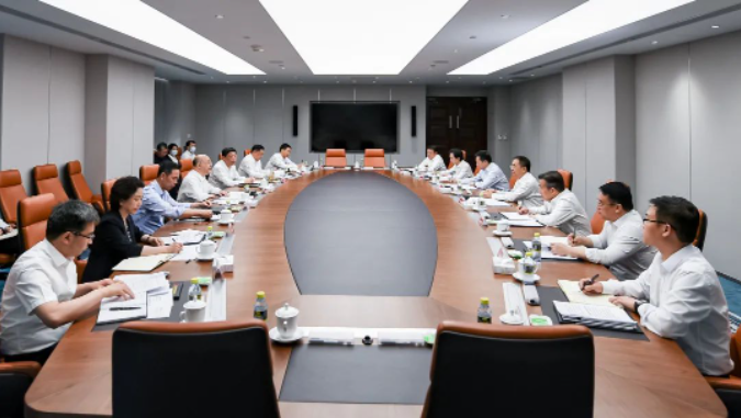 鄒磊、劉明勝與河北省省長王正譜會談