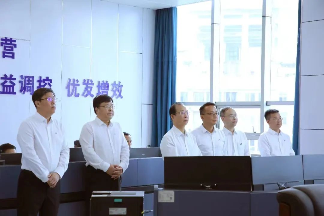 華電黨組書記、董事長(zhǎng)江毅赴貴州區(qū)域開展領(lǐng)題調(diào)研 督導(dǎo)能源保供工作