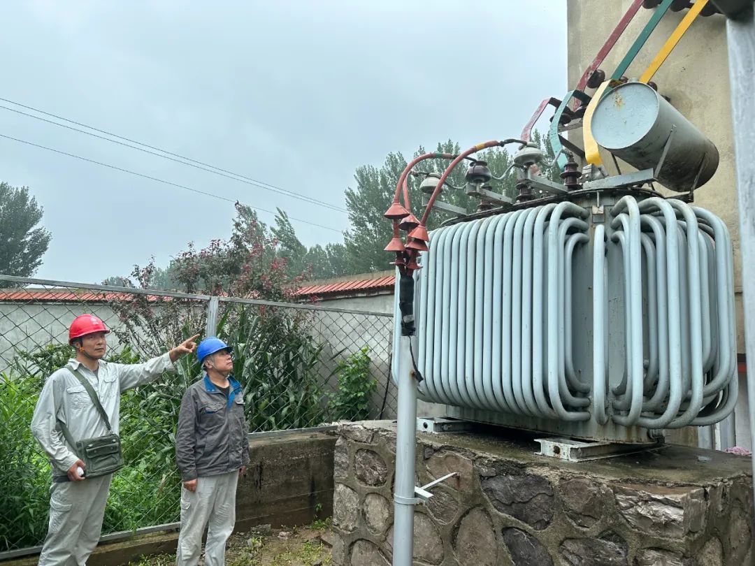 國網(wǎng)玉田縣供電公司：迎戰(zhàn)“杜蘇芮”，筑牢供電保障“堤壩”