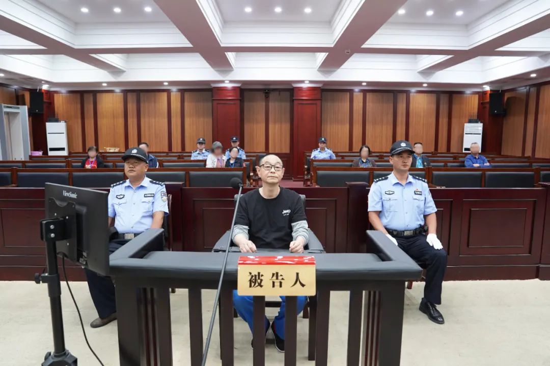 貴州電網(wǎng)有限責(zé)任公司原黨委委員、工會(huì)主席張帆受賄案一審宣判
