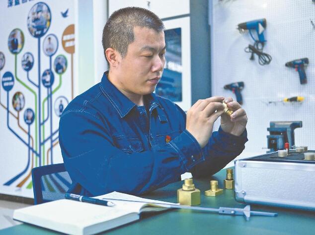 何龍：扎根北疆9年，他找到了自己的位置