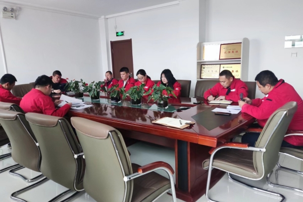 內(nèi)蒙古電力集團烏海千里山供電公司：嚴明紀律，廉潔過節(jié)