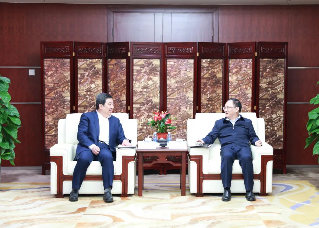 中國電氣裝備白忠泉董事長、周群總經理拜訪中鋁集團董事長段向東、總經理王石磊