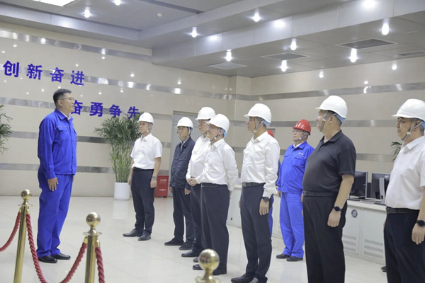 國務(wù)院國資委黨委委員、副主任茍坪到新疆華電喀什熱電公司宣講黨的二十屆三中全會精神并調(diào)研