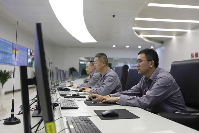 夏日電力巡檢 火力發(fā)電廠(chǎng)的“呼”與“吸”