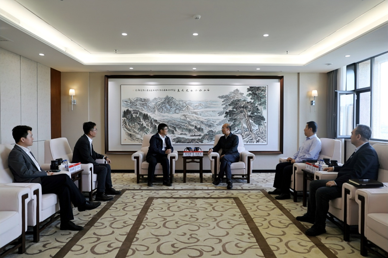 華電吉林公司總經(jīng)理鄭成杰會見明陽智能副總裁、HPM總經(jīng)理陳發(fā)橋一行