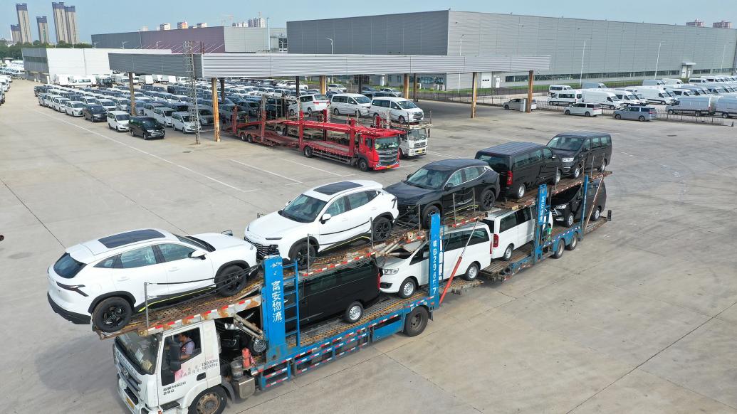9月新能源車(chē)與燃油車(chē)分化加劇，自主品牌國(guó)內(nèi)零