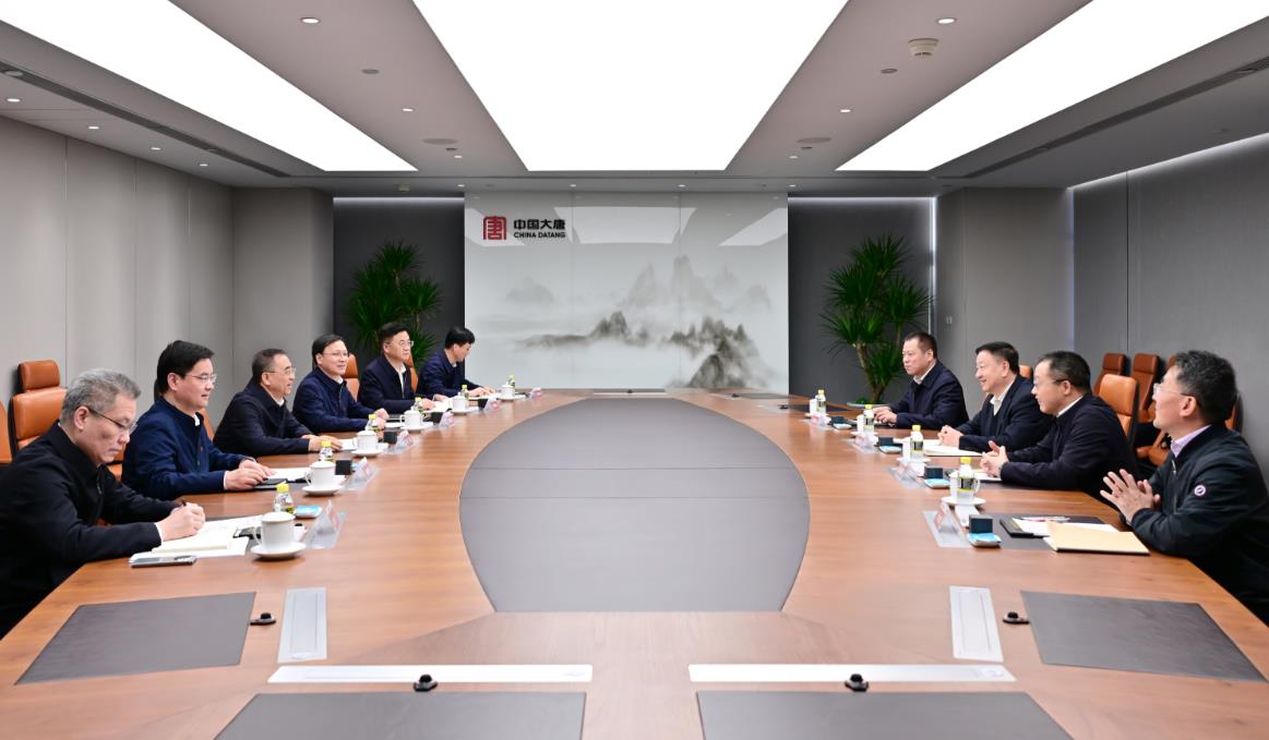 中國大唐董事長鄒磊、總經理張傳江與中廣核董事長楊長利、總經理高立剛會談