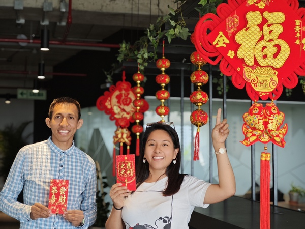 【新春走基層】濃濃年味暖人心，海外職工共迎春